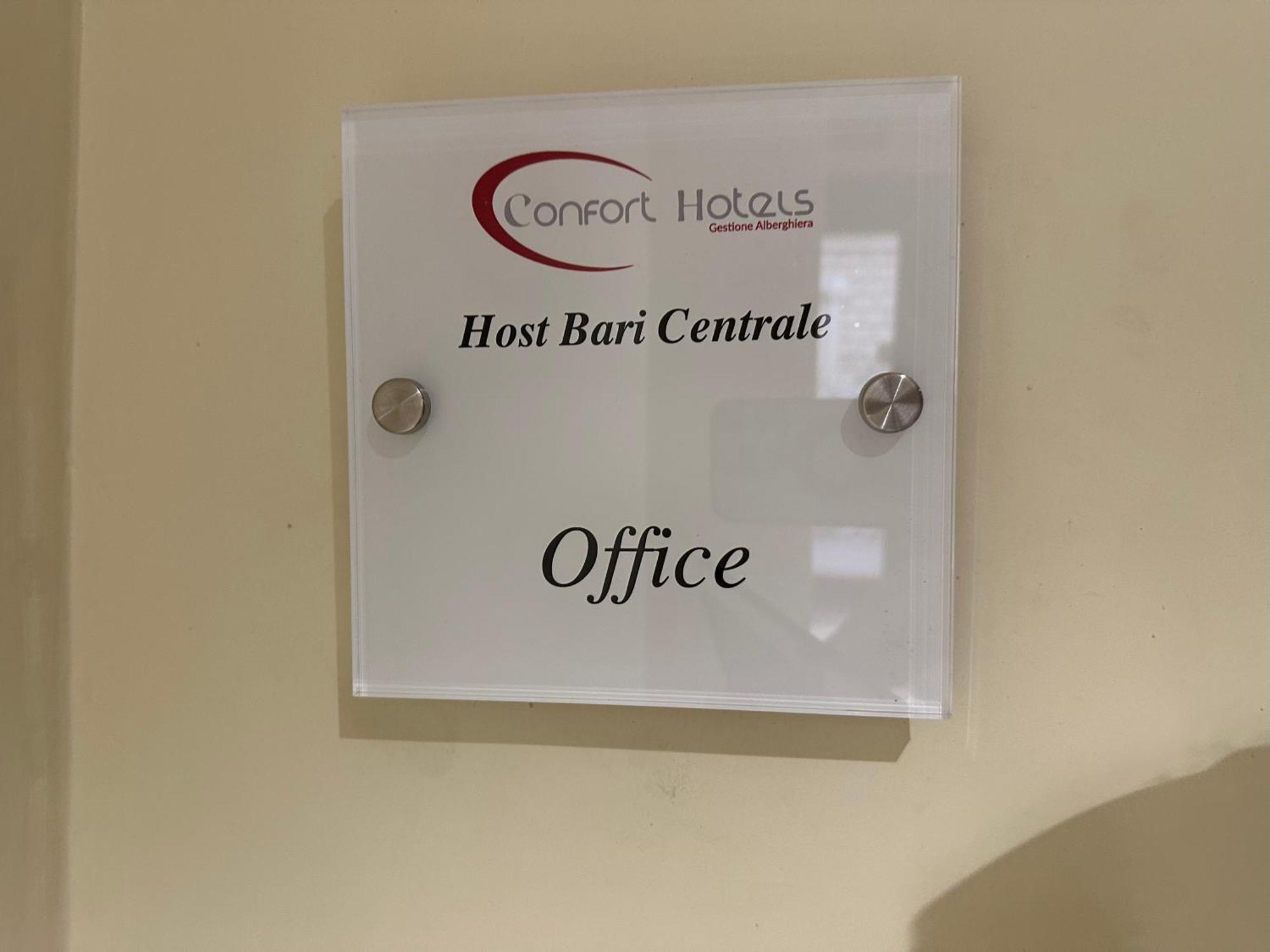 Cconforthotels Host Bari Centrale ภายนอก รูปภาพ