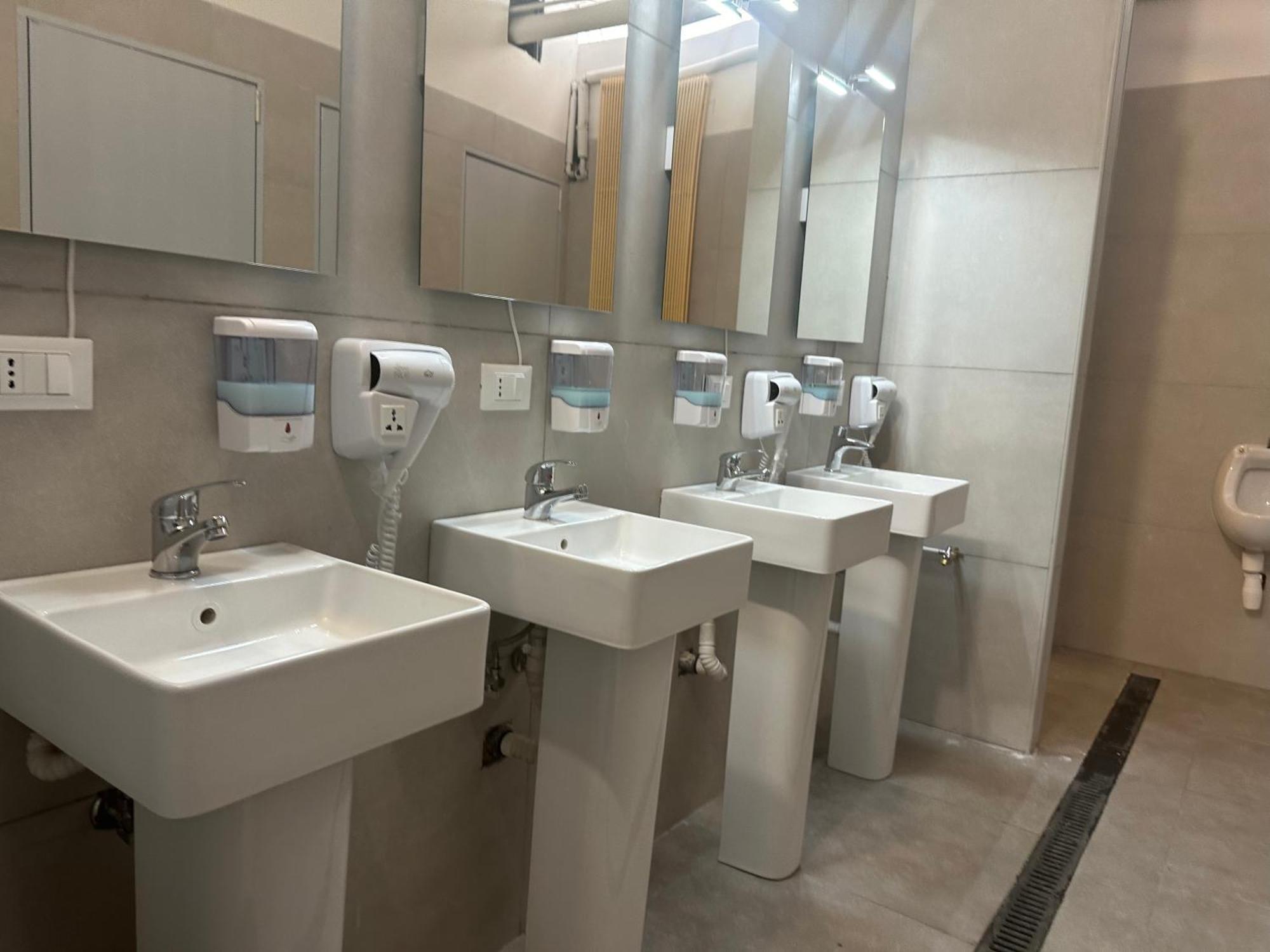 Cconforthotels Host Bari Centrale ภายนอก รูปภาพ
